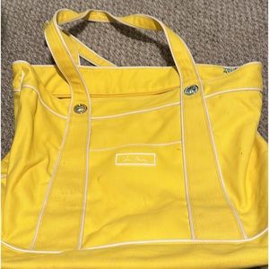 Vera Bradley grand tote